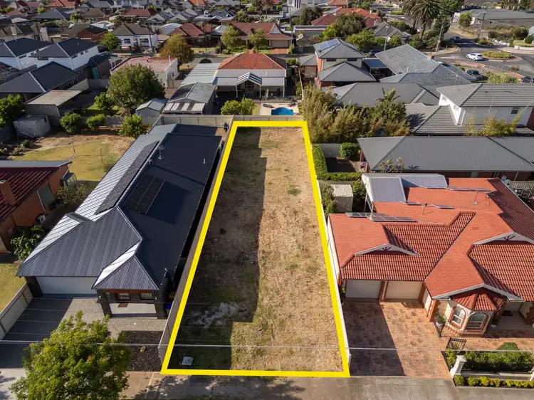 20B Collingwood Avenue, Flinders Park SA 5025