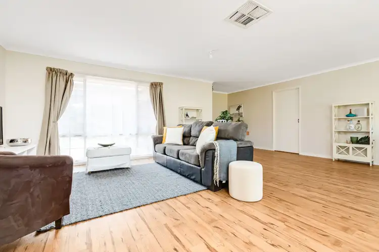 Second view of Homely house listing, 6 Helen Court, Mildura VIC 3500