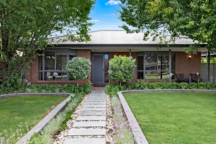 Second view of Homely house listing, 4 Taminga Court, Mildura VIC 3500