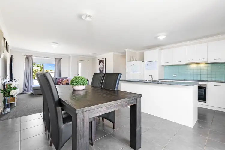 Sixth view of Homely house listing, 2 Immacolata Rise, Red Cliffs VIC 3496