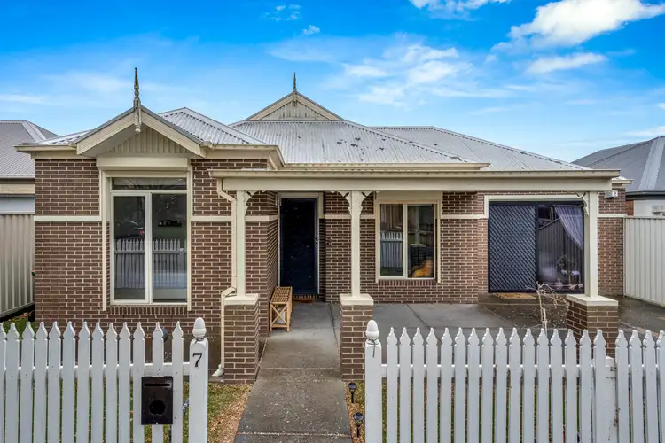 Main view of Homely house listing, 7 Royal Troon Way, Craigieburn VIC 3064
