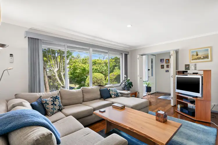 Second view of Homely house listing, 8 Carmen Court, Ringwood VIC 3134