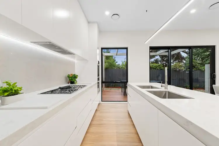 Sixth view of Homely townhouse listing, 2/26 Jacqueline Road, Mount Waverley VIC 3149