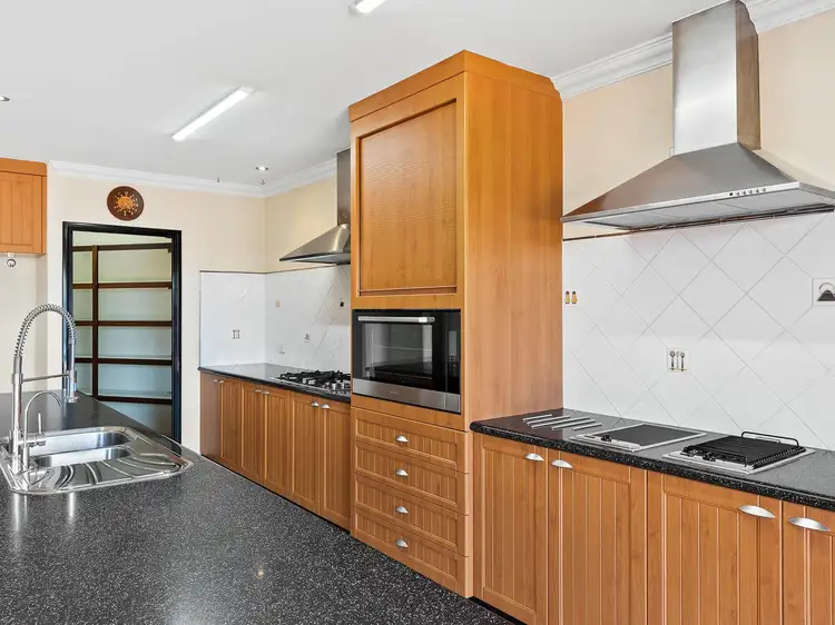 Seventh view of Homely house listing, 11 Leeuwin Place, Halls Head WA 6210