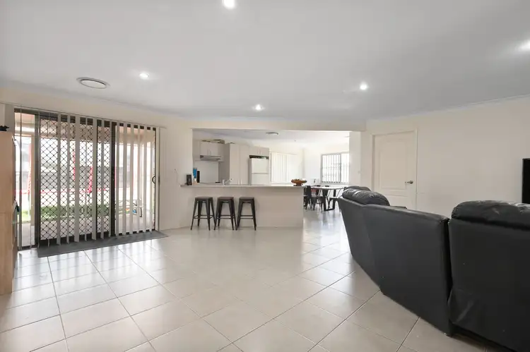 Seventh view of Homely house listing, 31 Scenic Drive, Emerald QLD 4720