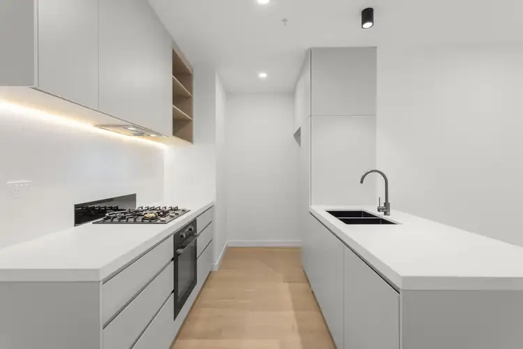 Main view of Homely unit listing, 2/1110 Dandenong Road, Carnegie VIC 3163