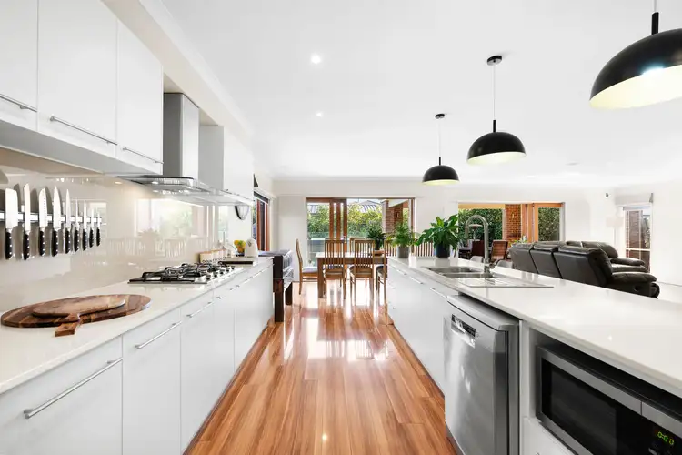 6 Barnong Way, Lara VIC 3212