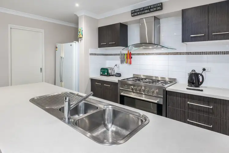 Third view of Homely house listing, 2 Monty Court, Rosebud VIC 3939