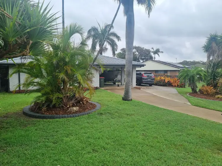 Second view of Homely house listing, 18 Hampton Drive, Tannum Sands QLD 4680