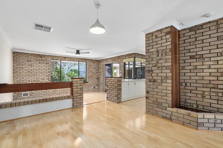 11 Seacrest Drive, Sorrento WA 6020