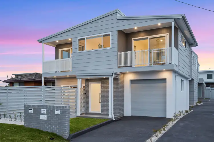 Main view of Homely townhouse listing, 3/157 Pur Pur Avenue, Lake Illawarra NSW 2528
