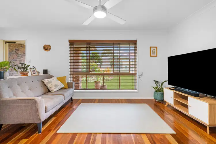 19 Riverton Drive, Wellington Point QLD 4160