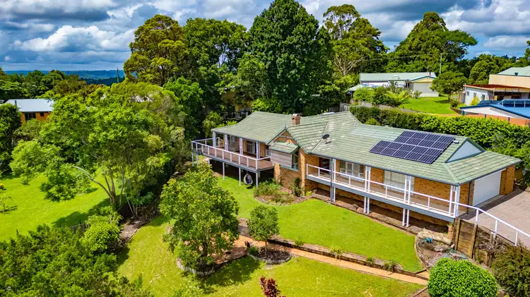 14 Wattle Street, Maleny QLD 4552