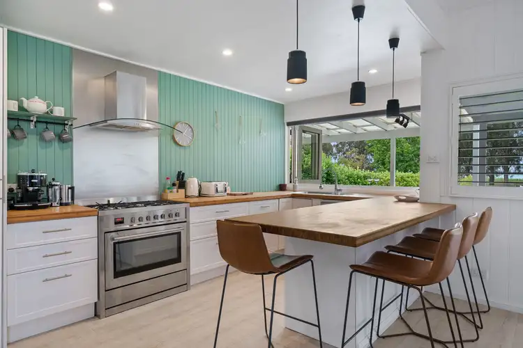 Second view of Homely house listing, 135 Lakedge Avenue, Berkeley Vale NSW 2261