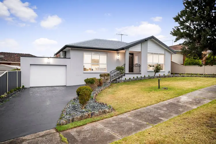 32 Hillcrest Drive, Westmeadows VIC 3049