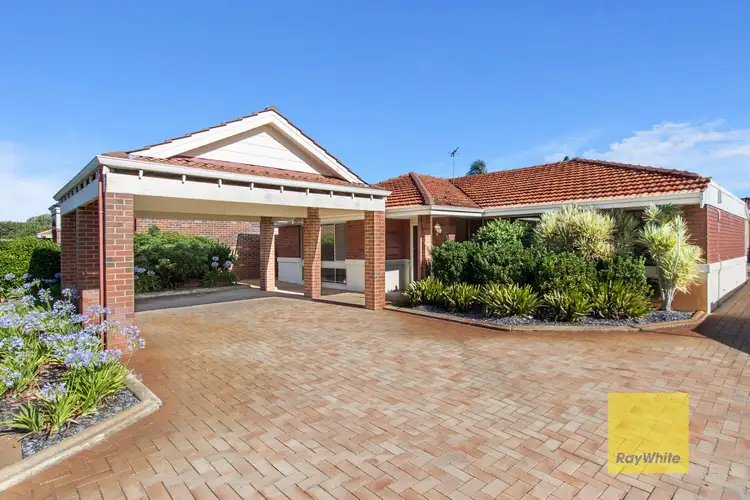 4 Gayswood Way, Morley WA 6062