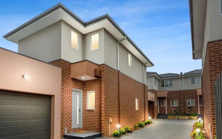 Main view of Homely townhouse listing, 2/62 Rathcown Road, Reservoir VIC 3073