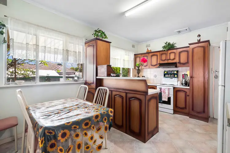 Fifth view of Homely house listing, 18 Walton Avenue, Clearview SA 5085