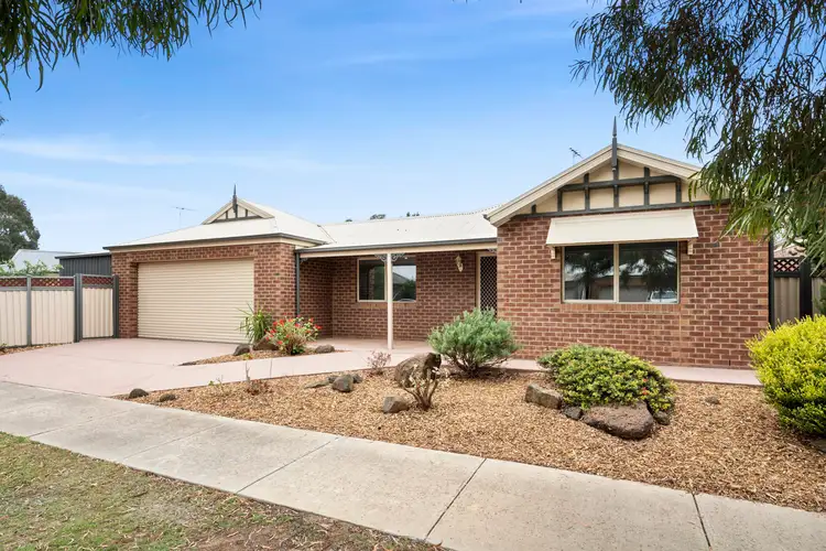 6-7 Bluebill Court, Lara VIC 3212