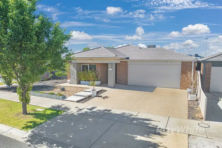 Main view of Homely house listing, 11 Eakin Street, Echuca VIC 3564