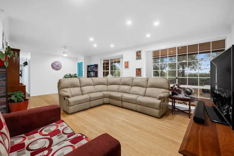 Fifth view of Homely house listing, 31 Minchinbury Terrace, Eschol Park NSW 2558