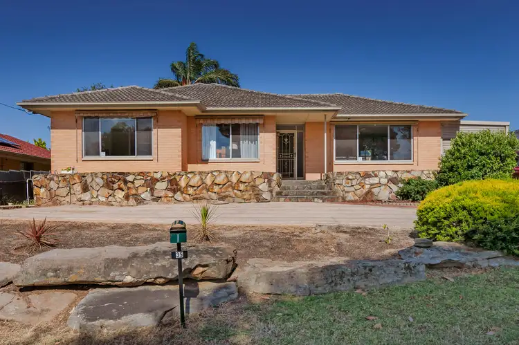 35 Young Street, Reynella SA 5161