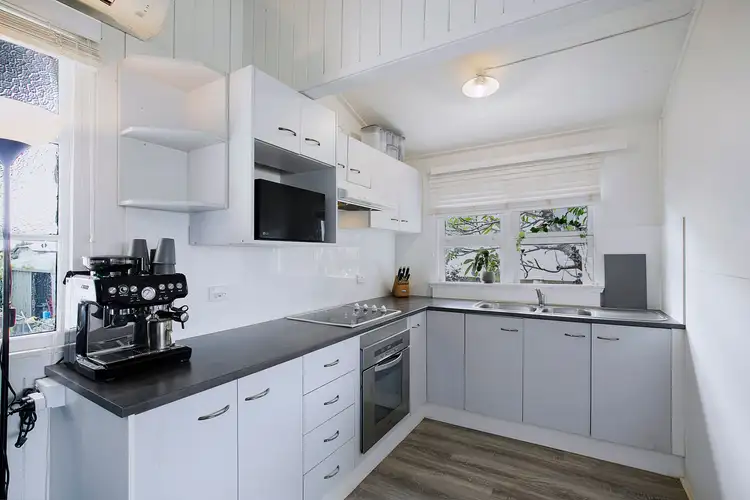 Fifth view of Homely house listing, 8 Dunns Terrace, Scarborough QLD 4020
