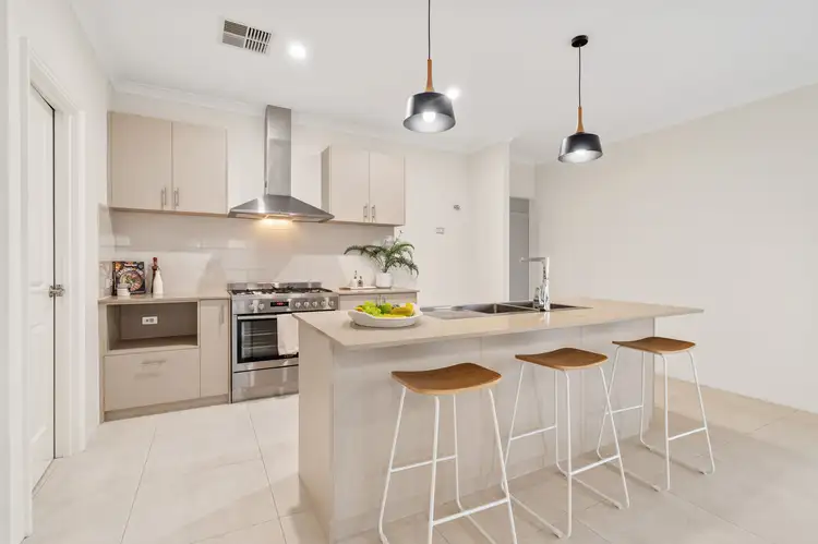 157 Honeywood Avenue, Wandi WA 6167