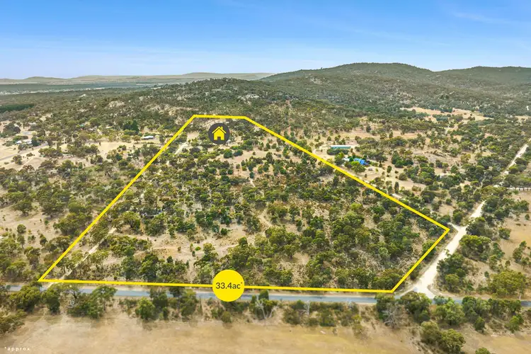 21 Bunjils Cave Road, Black Range VIC 3381