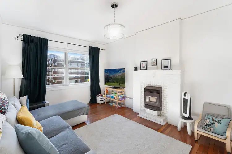 Main view of Homely apartment listing, 33/6-8 Ithaca Road, Elizabeth Bay NSW 2011