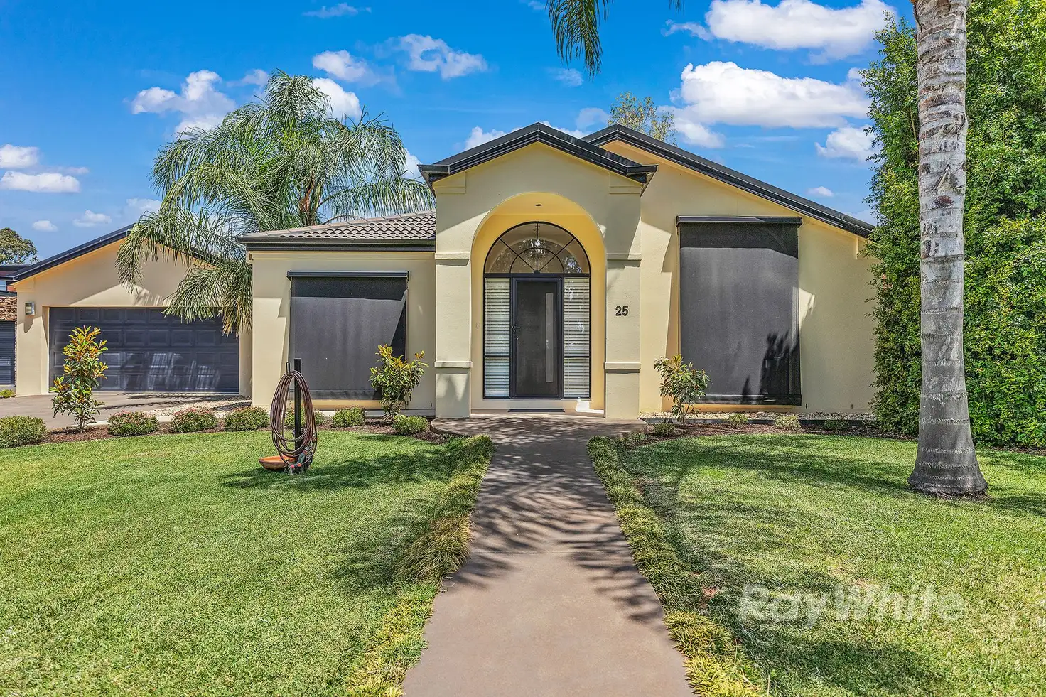 Main view of Homely house listing, 25 Kingfisher Drive West, Moama NSW 2731