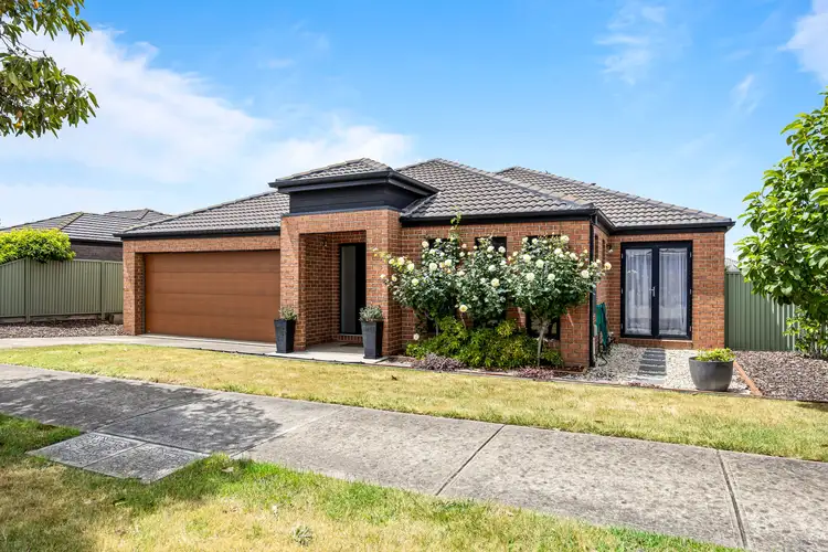 7 McKellar Drive, Miners Rest VIC 3352