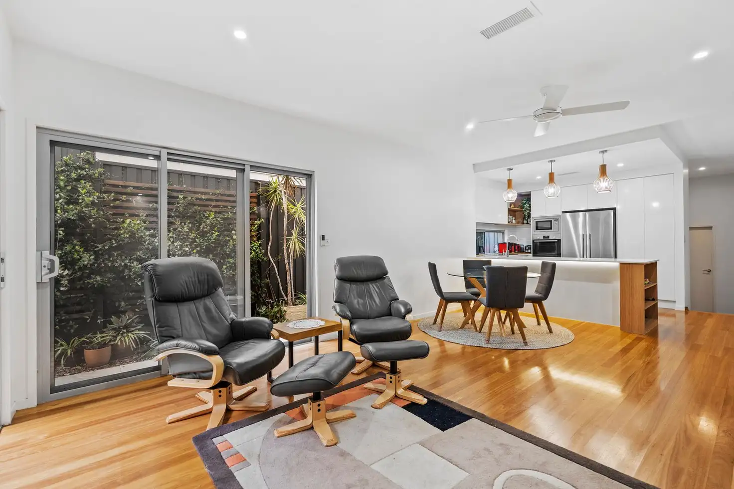Main view of Homely townhouse listing, 2/42 Lambton Street, Annerley QLD 4103