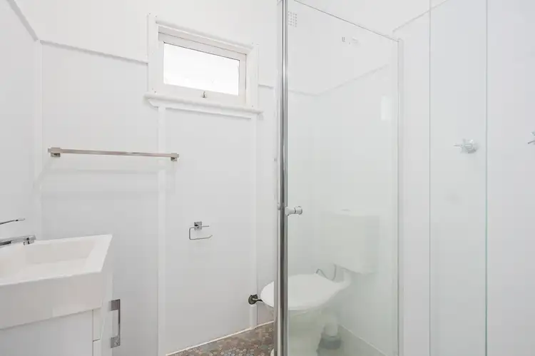 Fourth view of Homely unit listing, 2/14 Lang Street, Balgownie NSW 2519