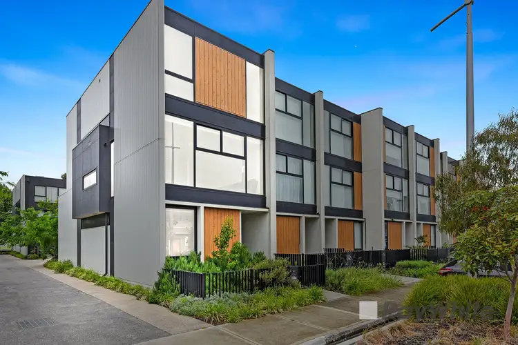 8/7 Hornsby Street, Dandenong VIC 3175
