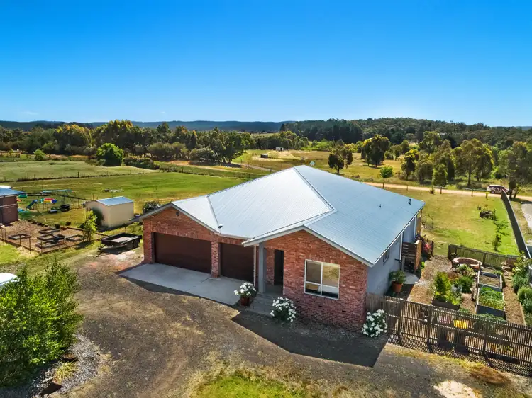 1910 Glenelg Highway, Scarsdale VIC 3351
