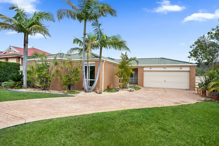 2 Robb Street, Albion Park NSW 2527