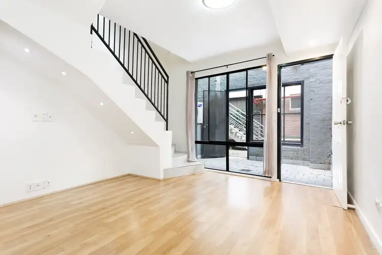 11 Meagher Street