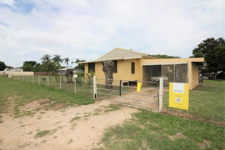 1 New Queen Road, Queenton QLD 4820
