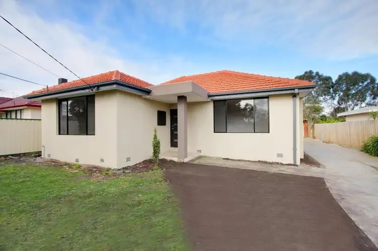 1/10 Royalty Street, Clayton VIC 3168