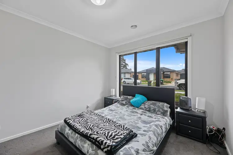 Sixth view of Homely unit listing, 1/12 McKindlay Street, Drouin VIC 3818