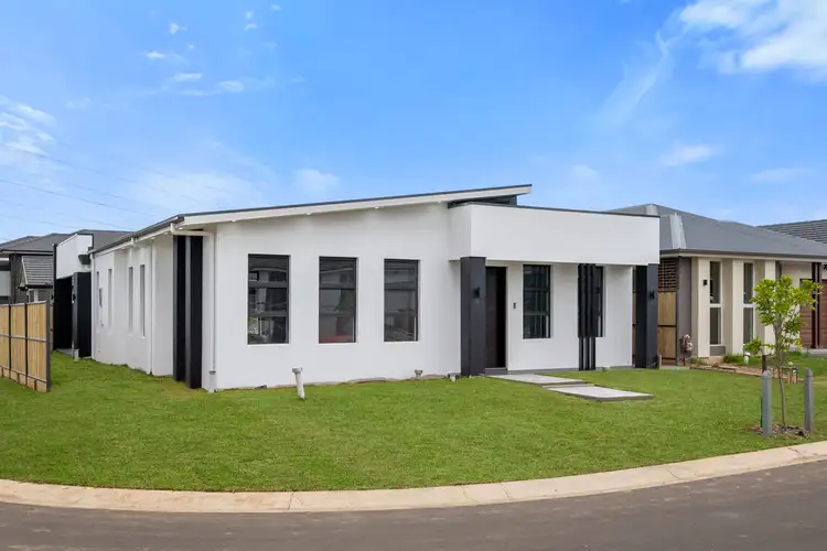 62 Horizon Loop, Oran Park NSW 2570