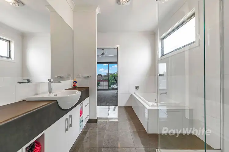 Fifth view of Homely townhouse listing, 1/26 Hare Street, Echuca VIC 3564