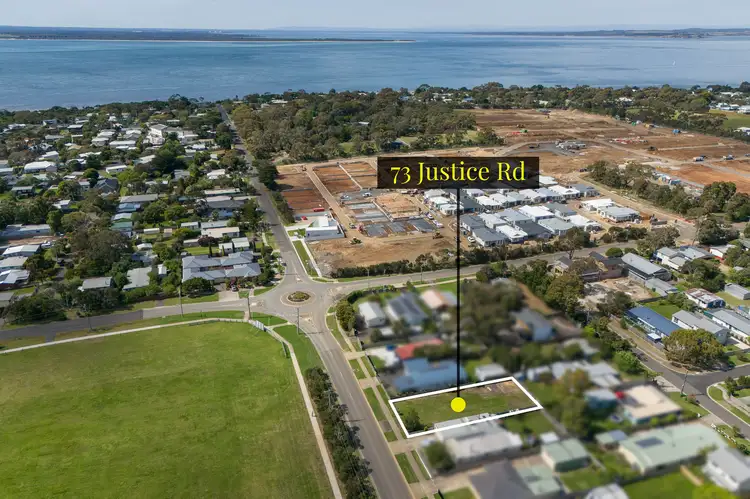 73 Justice Road, Cowes VIC 3922