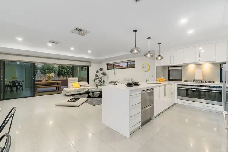 118 Camboon Road, Noranda WA 6062