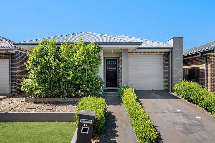 42 Montague Drive, Jordan Springs NSW 2747