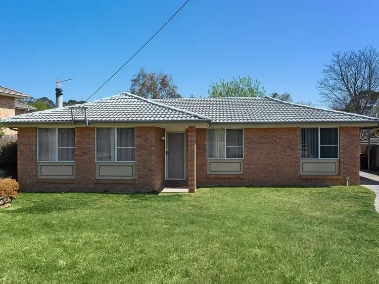 Second view of Homely house listing, 15 Paul Crescent, Moss Vale NSW 2577