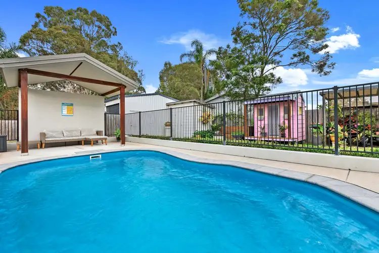 597 Boat Harbour Drive, Urangan QLD 4655