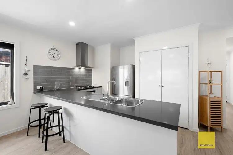 Second view of Homely house listing, 21 Everton Crescent, Charlemont VIC 3217