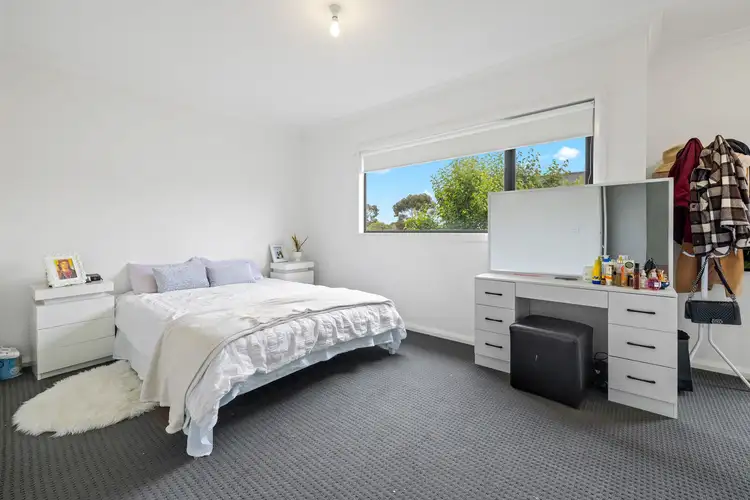 Fifth view of Homely house listing, 10/4 Nepean Court, Wyndham Vale VIC 3024